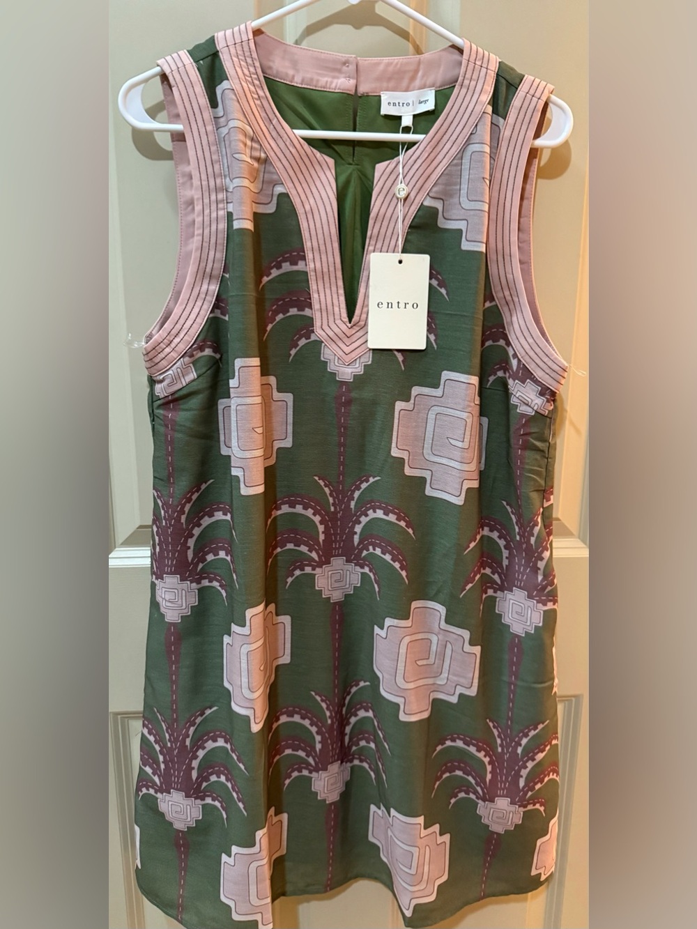 entro Green Sleeveless V-Neck Tunic with Pink Geometric Print